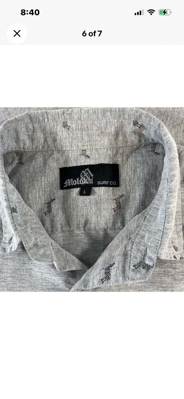 Molokai Surf Co. Gray Short Sleeve Button-Down Shirt, Zebra Print Men’s L - Picture 6 of 7